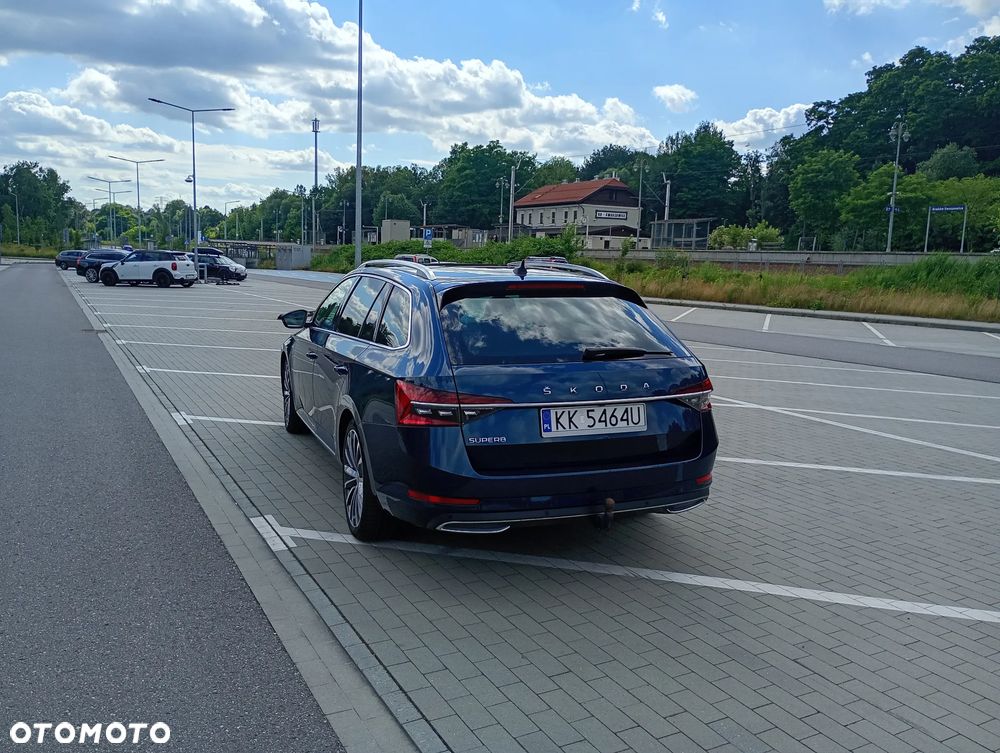 Skoda Superb 2.0 TDI DSG L&K - 14