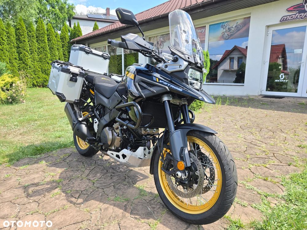 Suzuki V-STROM - 2