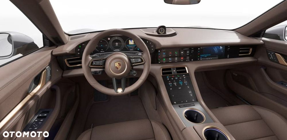 Porsche Taycan - 11