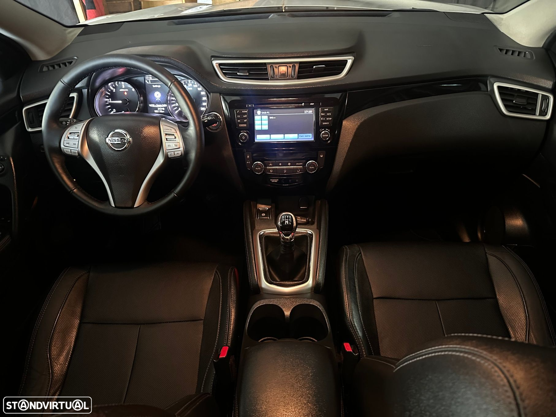 Nissan Qashqai 1.5 dCi Tekna Premium Pele - 13
