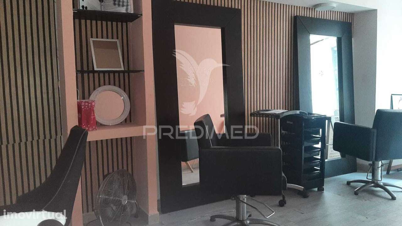 OPORTUNIDADE ÚNICA DE ARRENDAMENTO – SALÃO DE CABELEIREIRO & UNHAS... - Grande imagem: 4/14