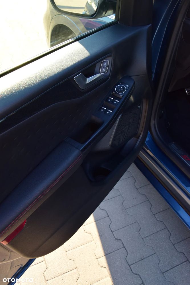 Ford Kuga 2.0 EcoBlue AWD ST-Line X - 18