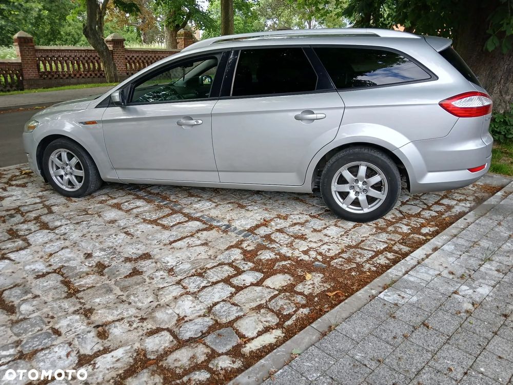 Ford Mondeo - 13