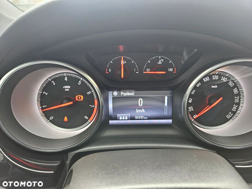 Opel Astra 1.4 Turbo Dynamic - 9