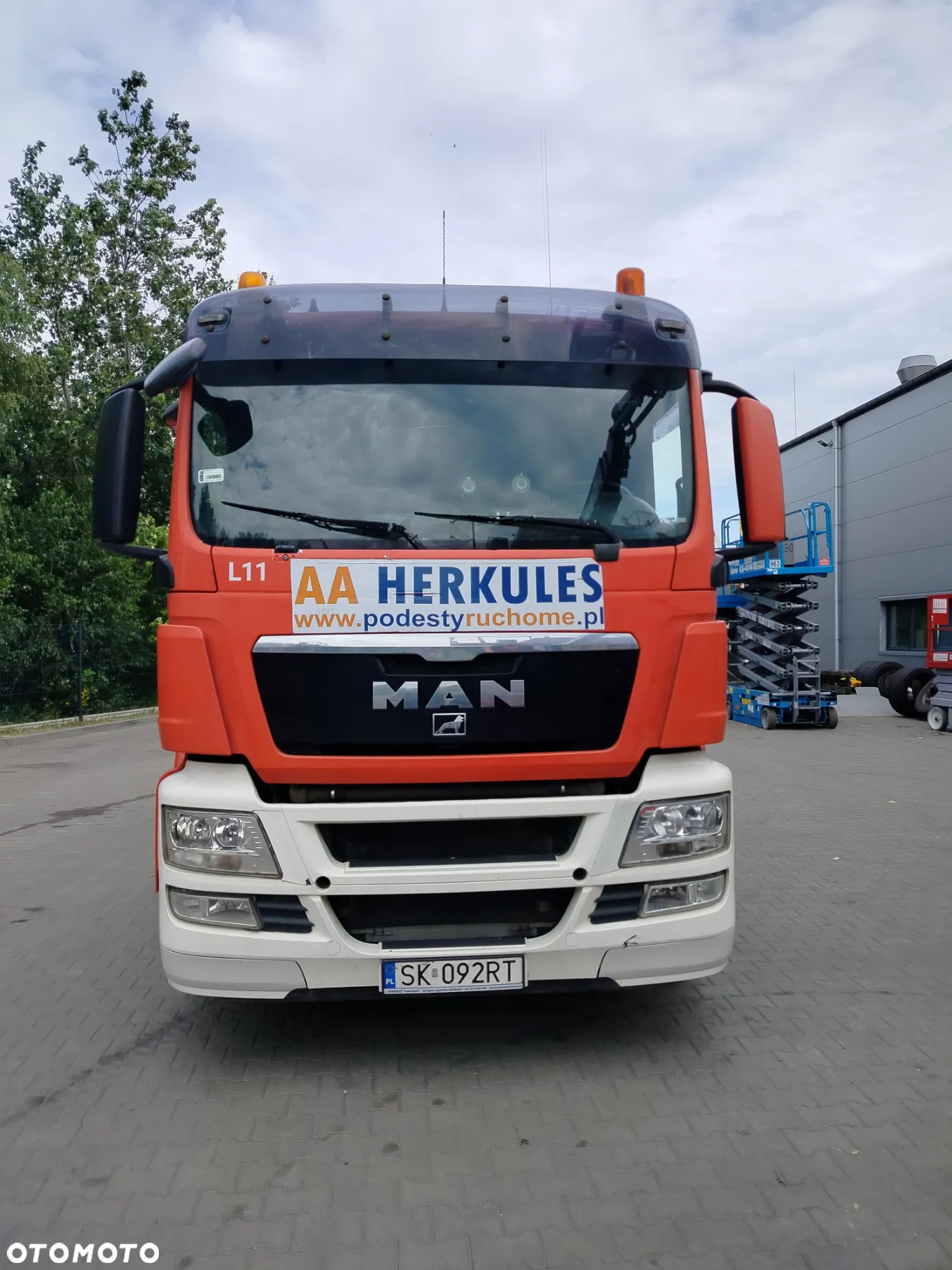 MAN TSG - 8