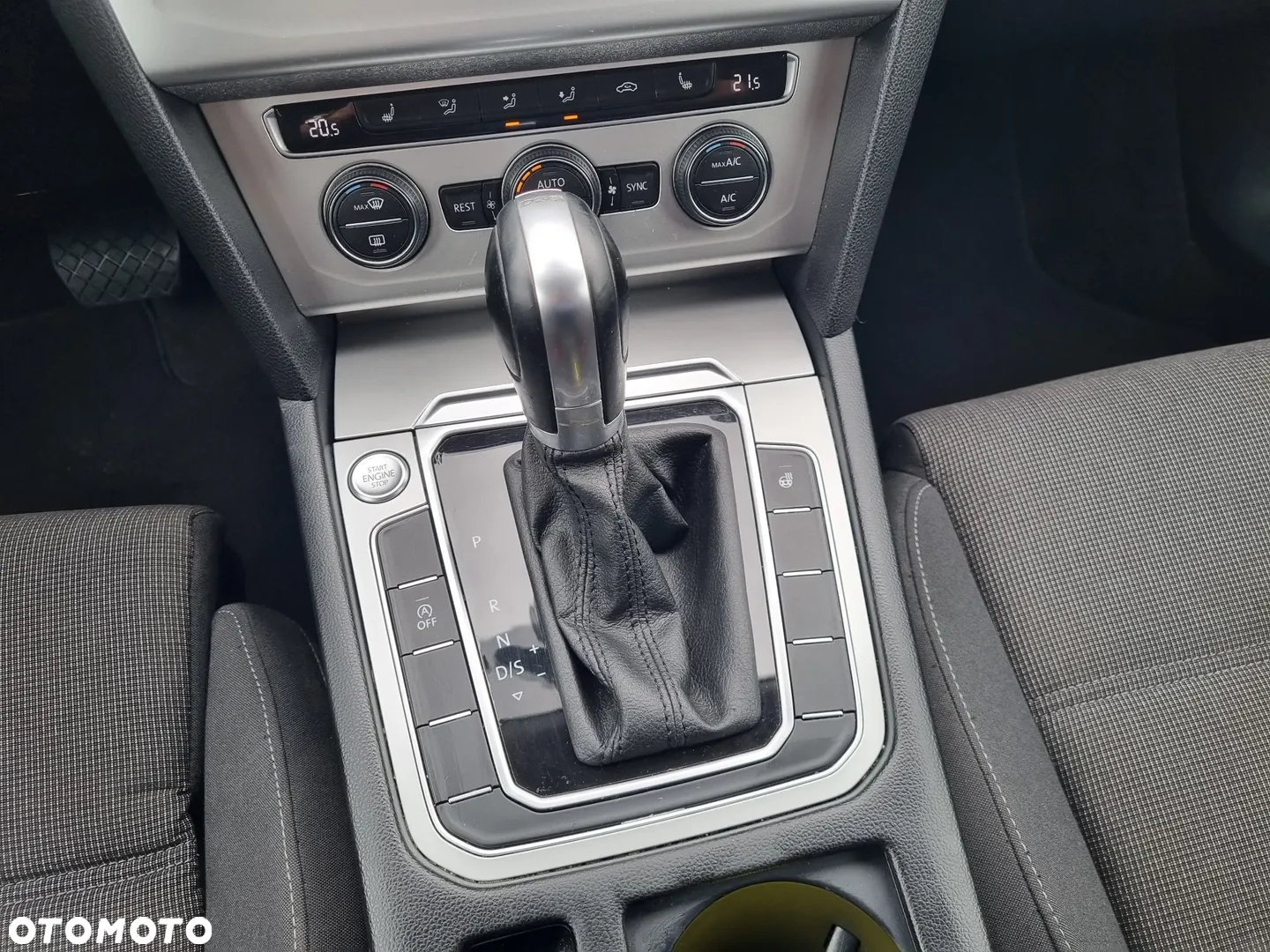 Volkswagen Passat 2.0 TDI BMT Comfortline DSG - 22