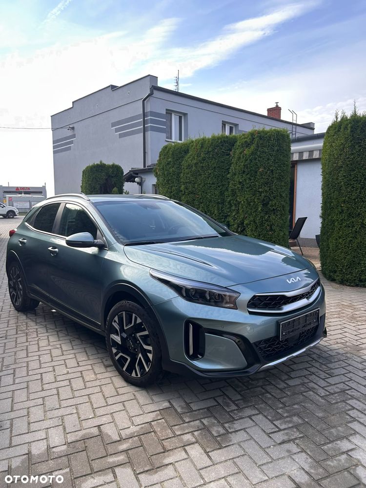 Kia Xceed 2023 photo 2