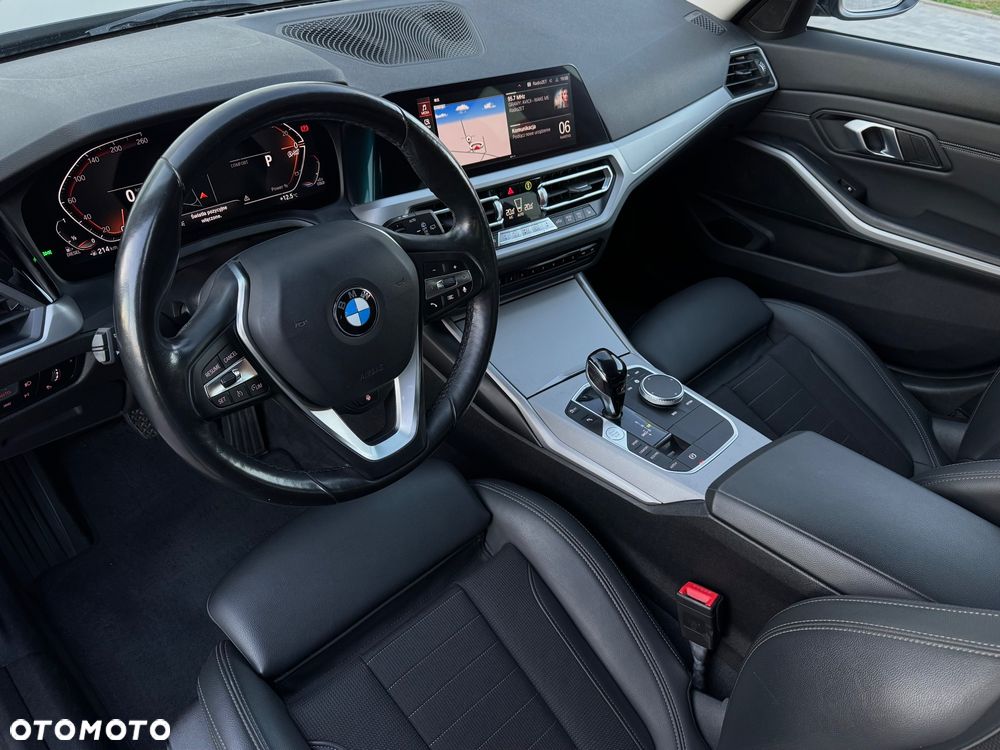 BMW Seria 3 320d xDrive MHEV Advantage - 13