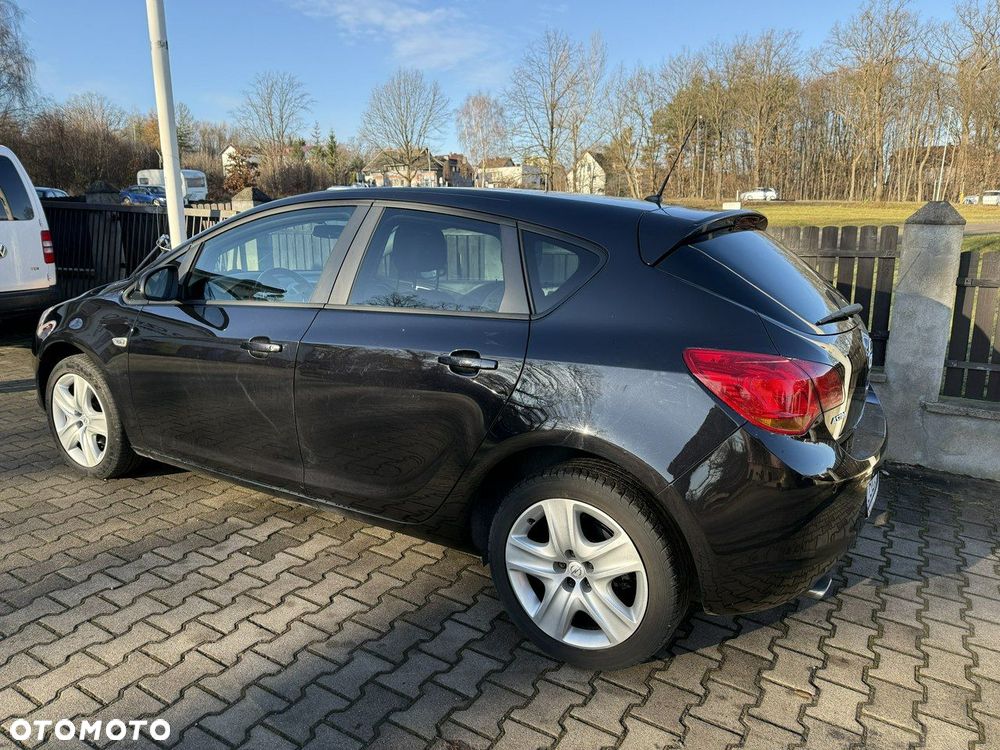 Opel Astra - 5