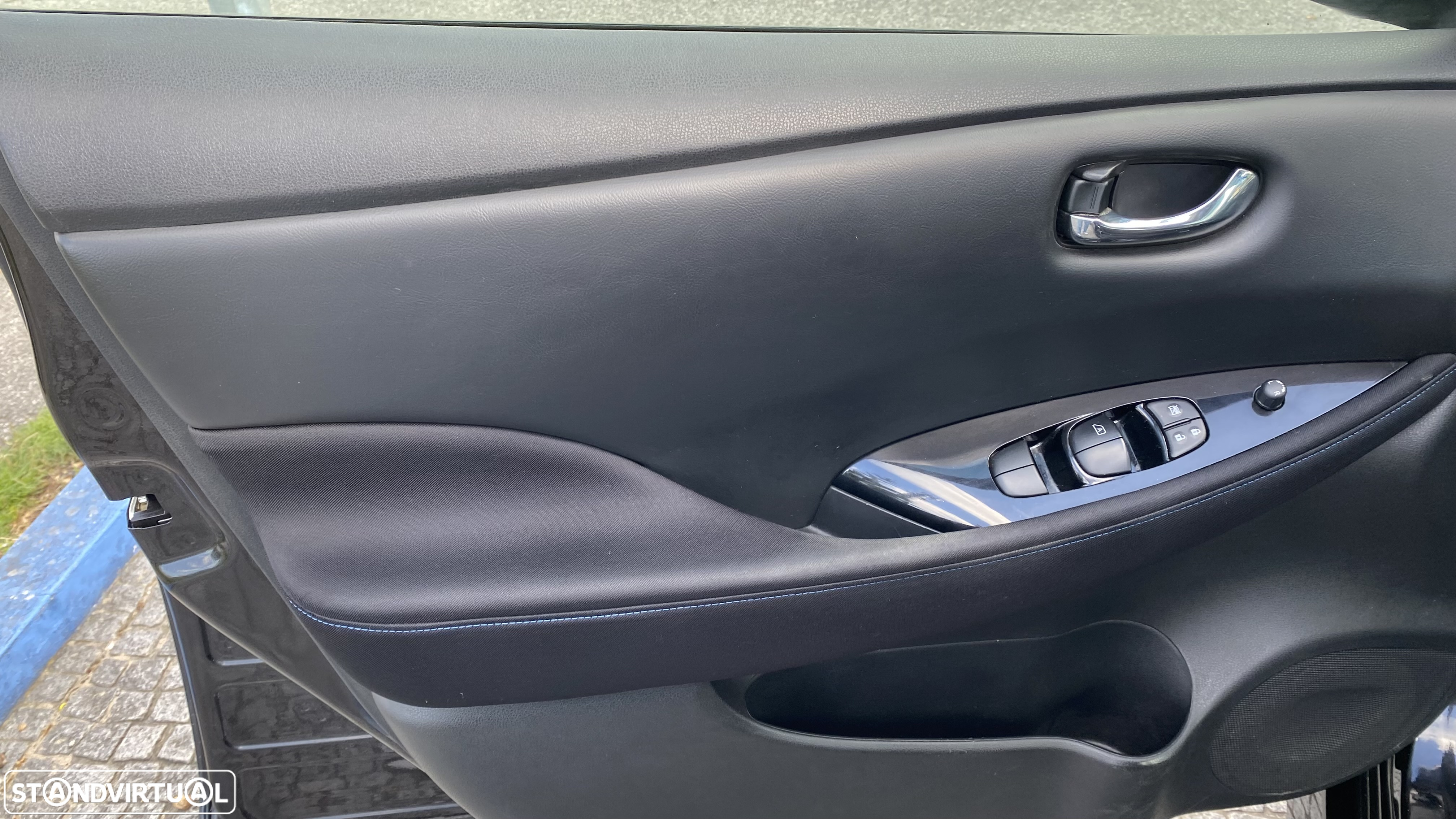 Nissan Leaf N-Connecta - 21