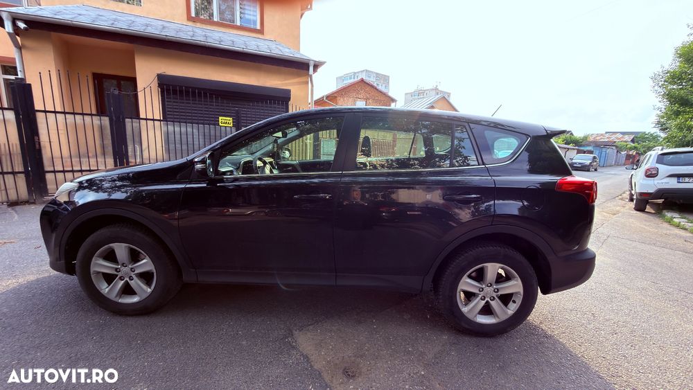 Toyota RAV4 2.2 D-4D 4WD Executive - 1