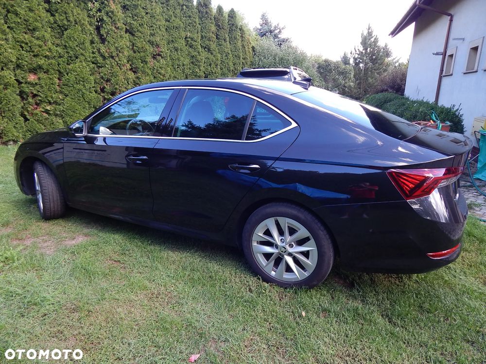 Skoda Octavia 2.0 TDI Ambition DSG - 9