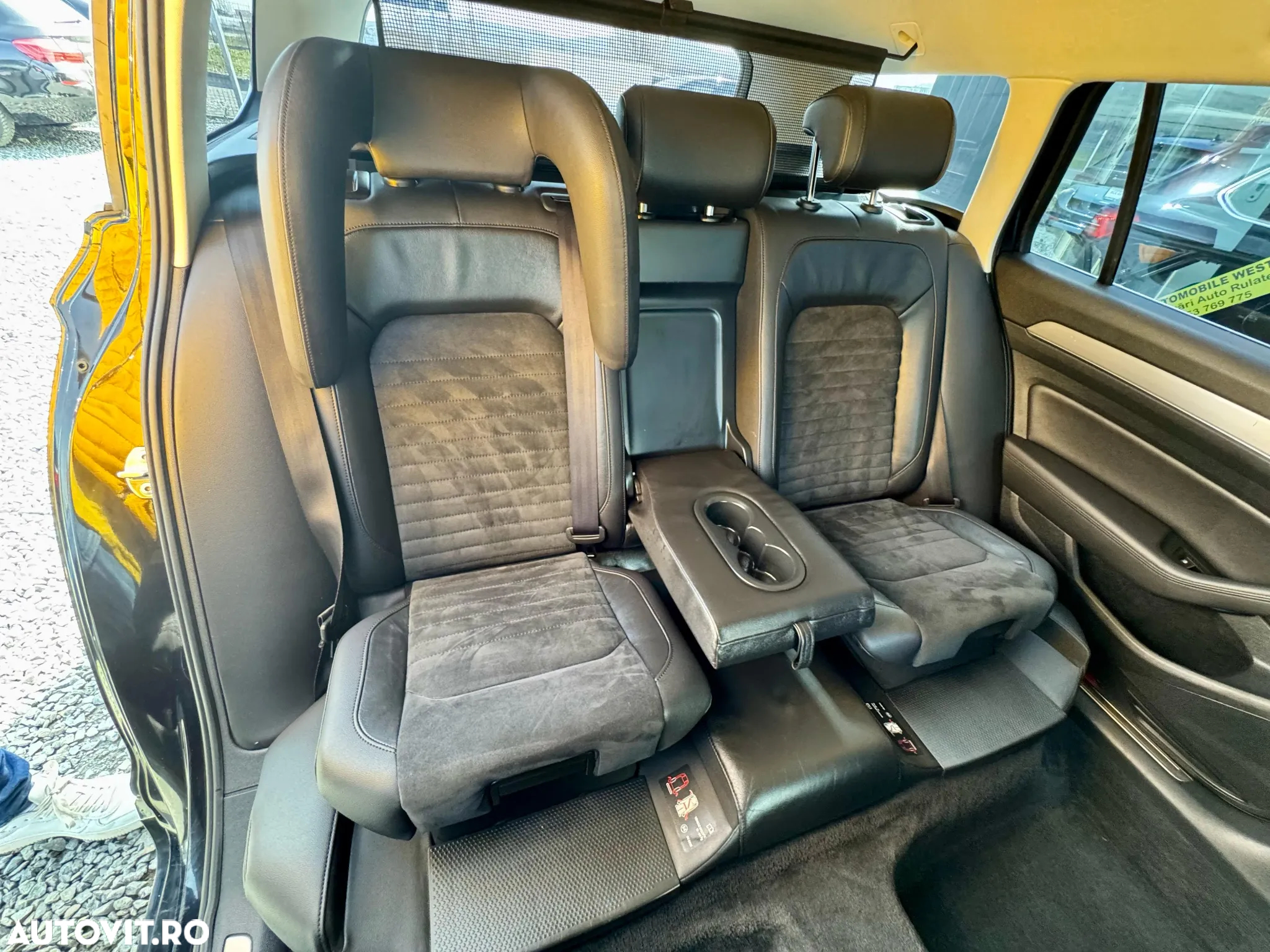 Volkswagen Passat Variant 2.0 TDI DSG Highline - 28