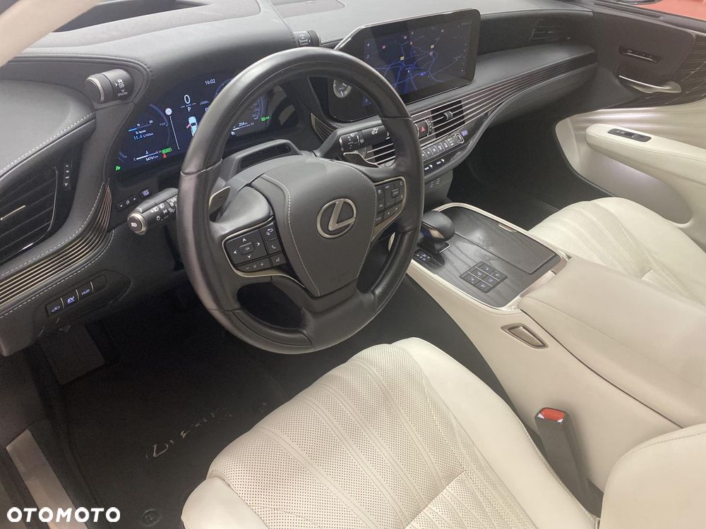 Lexus LS 500h Omotenashi AWD - 4