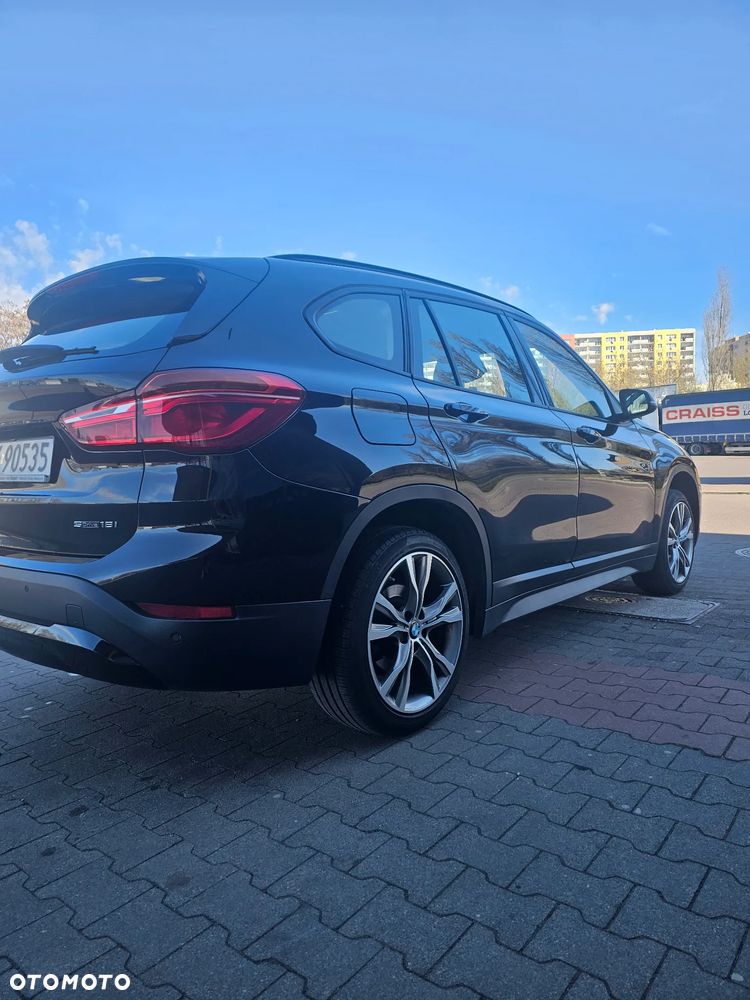 BMW X1 sDrive18i - 6