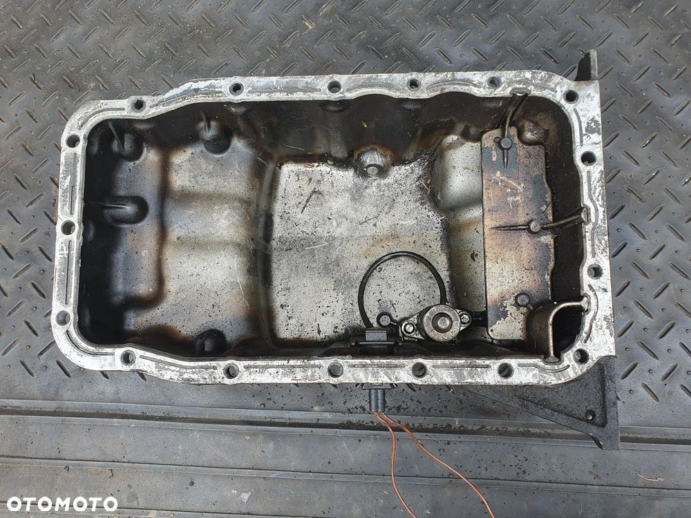 MISKA OLEJOWA 226279933 OPEL ASTRA H SIGNUM 1.6 1.8 B - 4