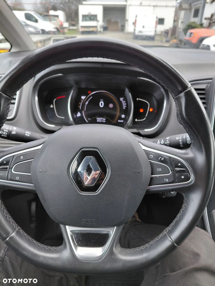 Renault Scenic TCe 140 GPF EDC INTENS - 13