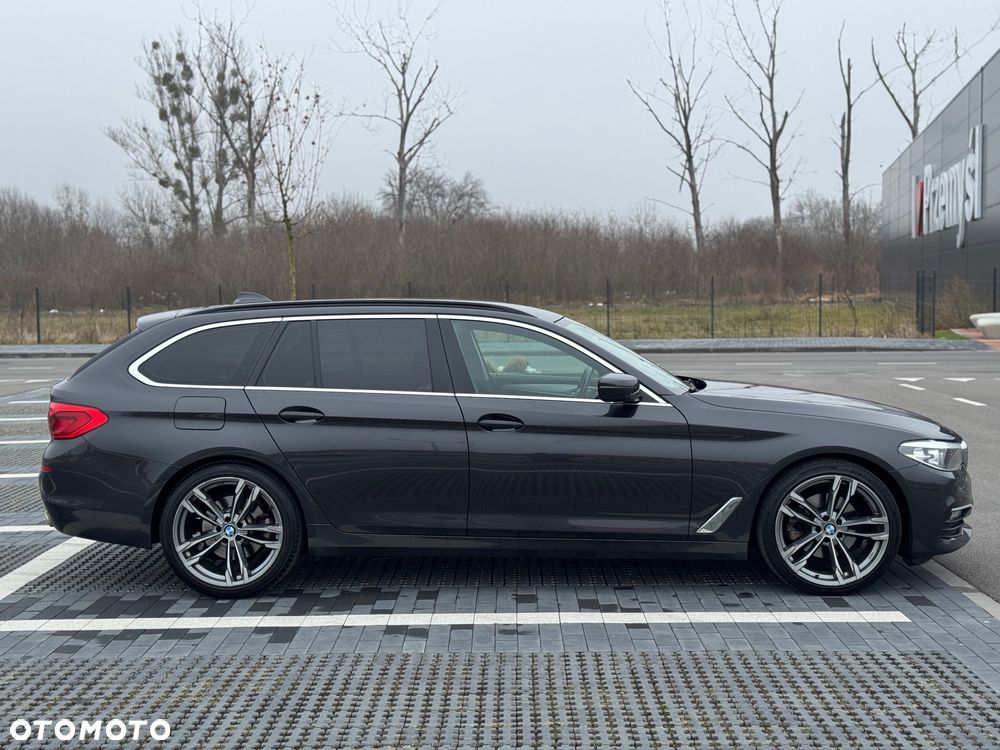 BMW Seria 5 520d - 10