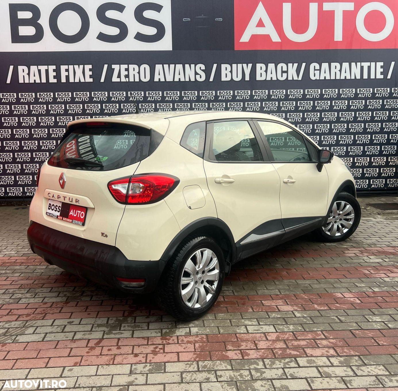 Renault Captur - 3