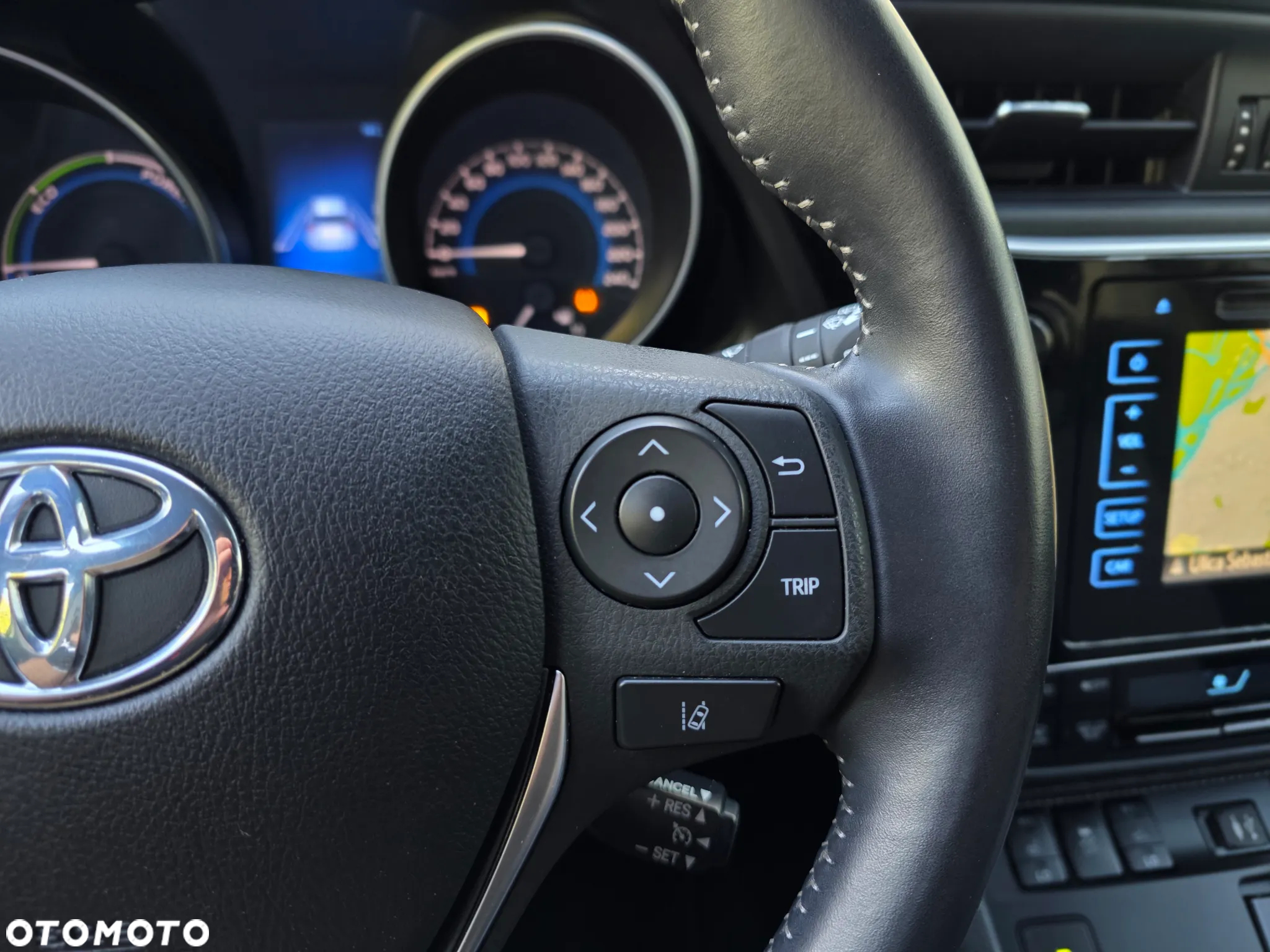 Toyota Auris 1.8 VVT-i Hybrid Automatik Edition S+ - 28