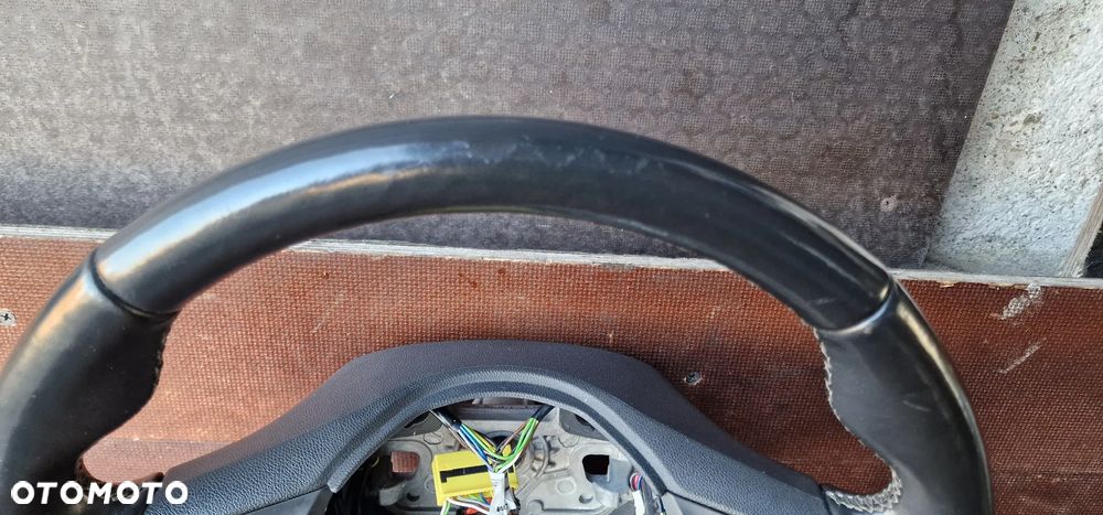 KIEROWNICA SKÓRA Podgrzewana 39108895 OPEL ASTRA K V - 7