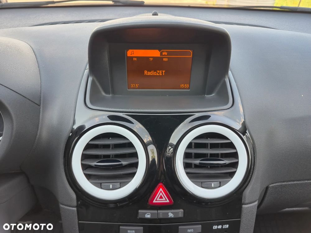 Opel Corsa 1.4 16V Color Edition - 25