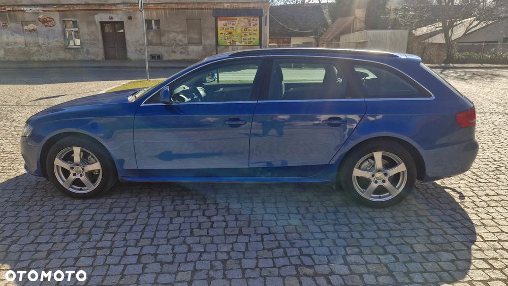 Audi A4 Avant 2.0 TDI DPF multitronic Ambiente - 6