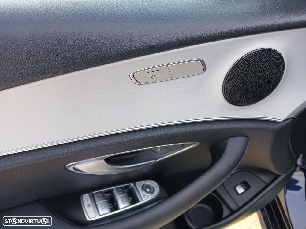 Mercedes-Benz E 300 de Avantgarde - 18
