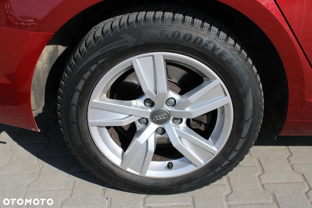 Audi A4 Limousine 2.0 TDI S tronic design - 19