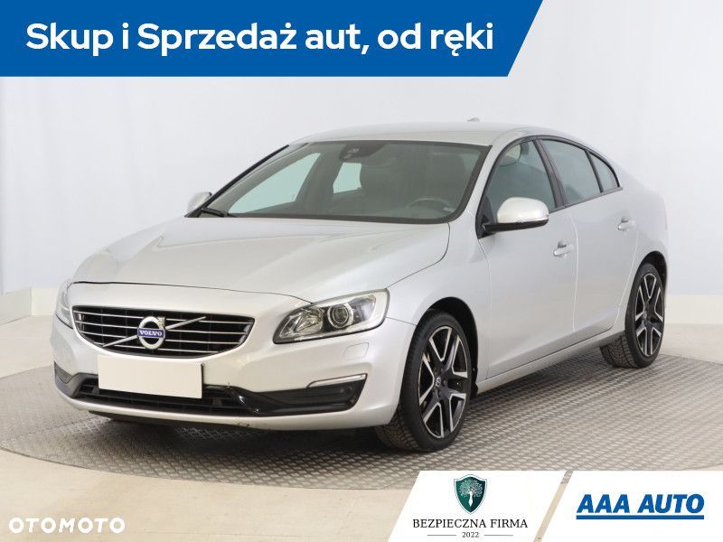 Volvo S60 - 3