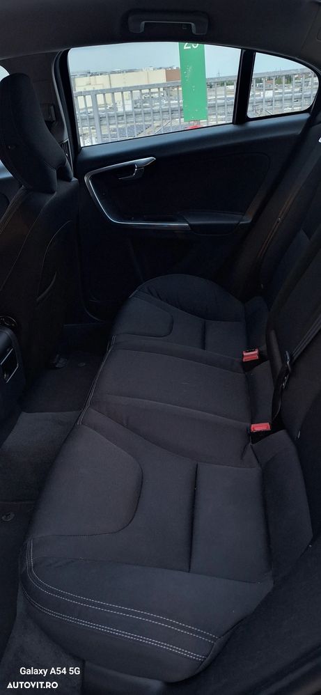 Volvo S60 D3 Business Edition - 21