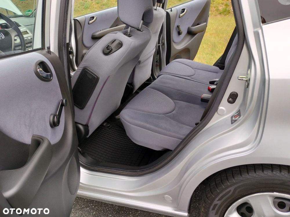 Honda Jazz 1.4 LS - 23