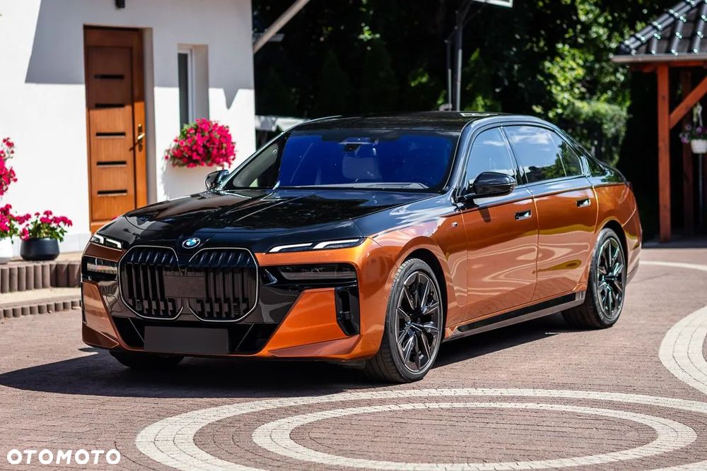 BMW Seria 7 740d xDrive mHEV Individual Edition sport - 4