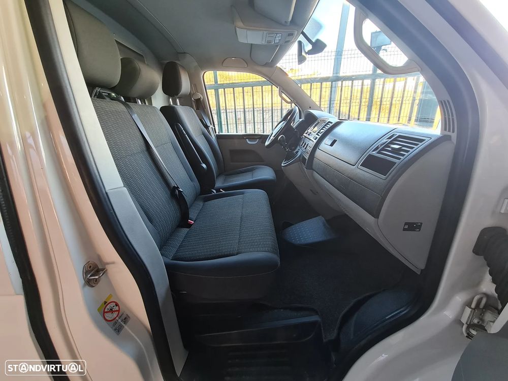 VW Transporter 2.0 TDI 140cv Longa | Histórico VW | IVA Dedutível - 8