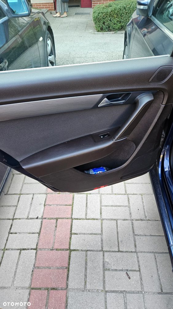 Volkswagen Passat 2.0 TDI DPF Comfortline DSG - 12