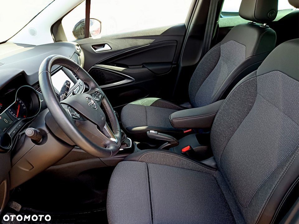 Opel Crossland - 13