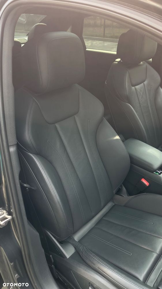Audi A4 2.0 TFSI ultra S tronic - 19
