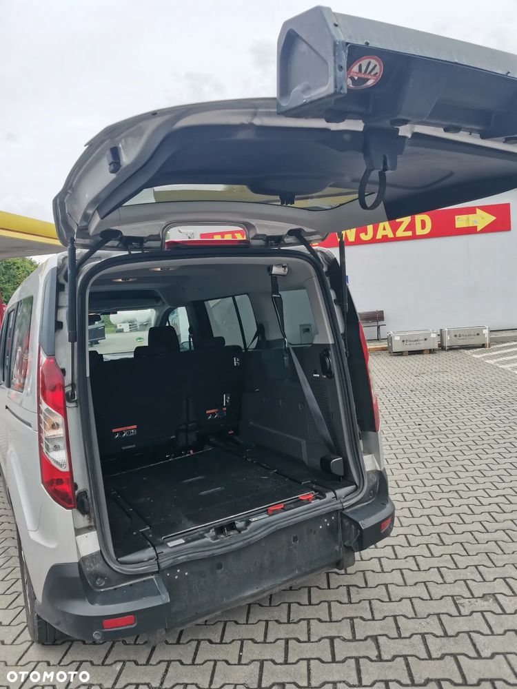 Ford Tourneo Connect - 9
