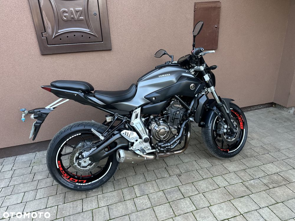 Yamaha MT - 11