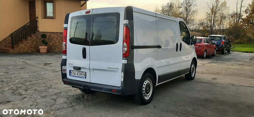 Opel Vivaro - 7
