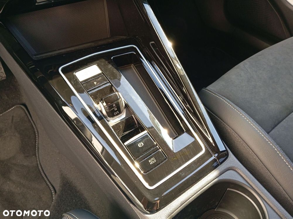 Volkswagen Golf - 18