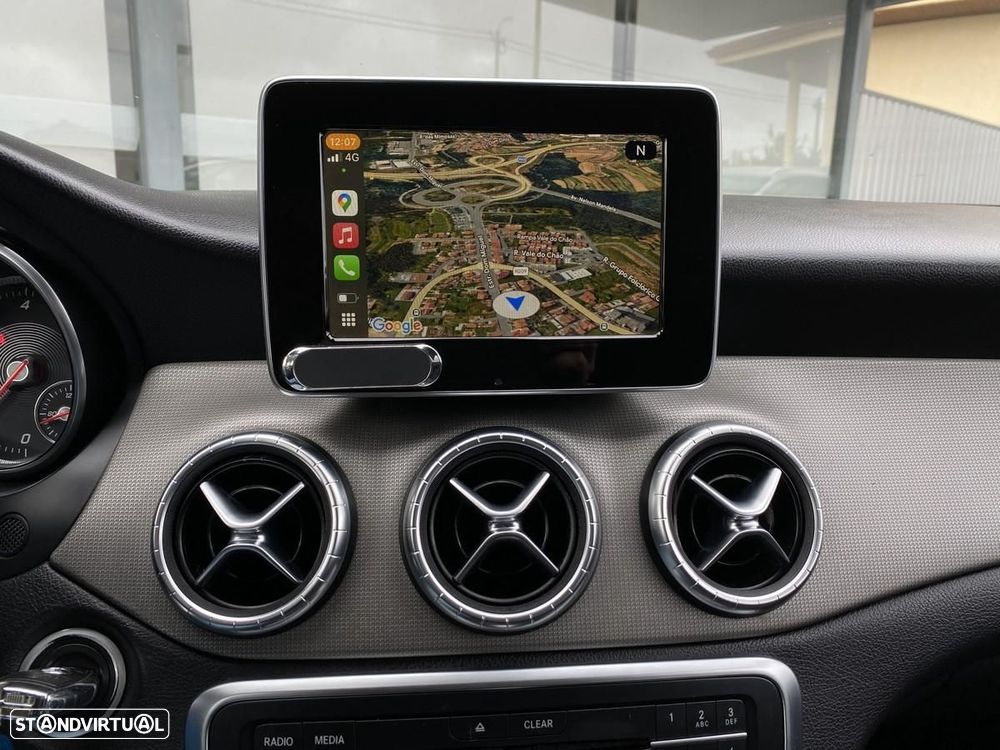 Mercedes-Benz CLA 180 d Shooting Brake Urban - 17