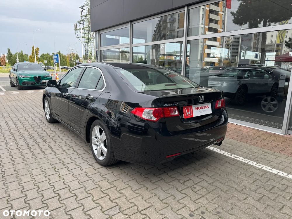 Honda Accord 2.0 Elegance Nav - 4