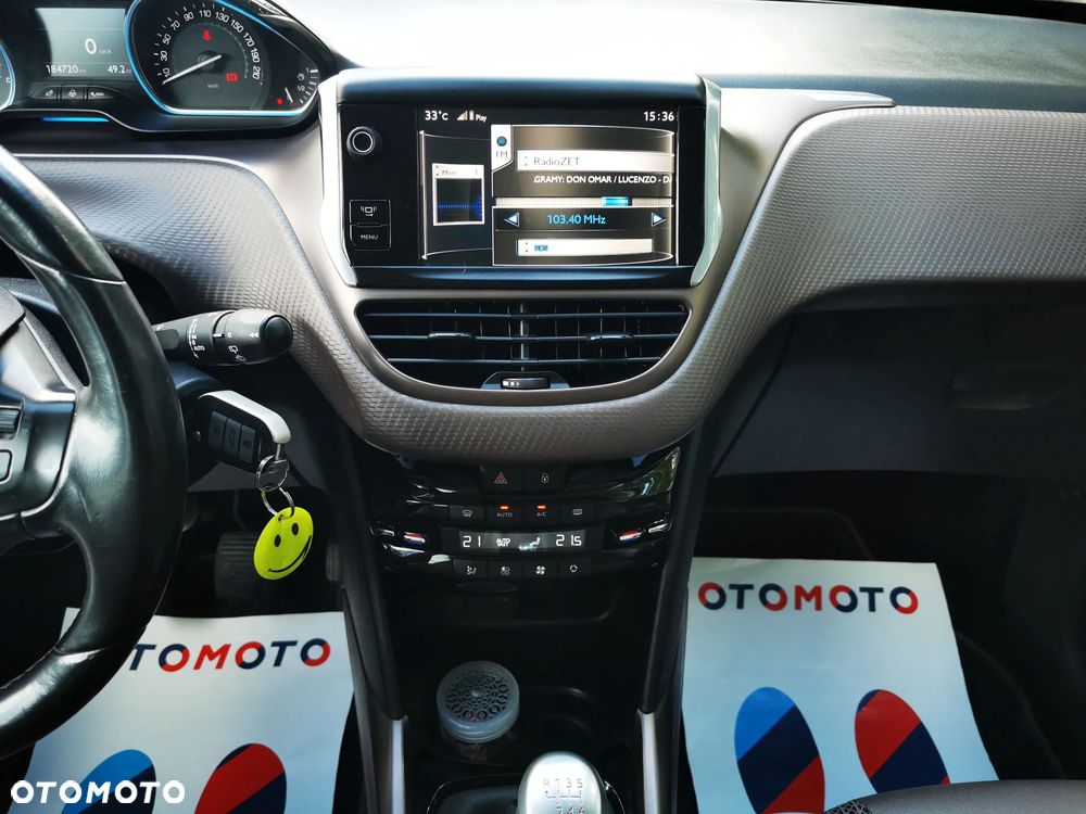 Peugeot 2008 e-HDi FAP 115 STOP & START Allure - 19