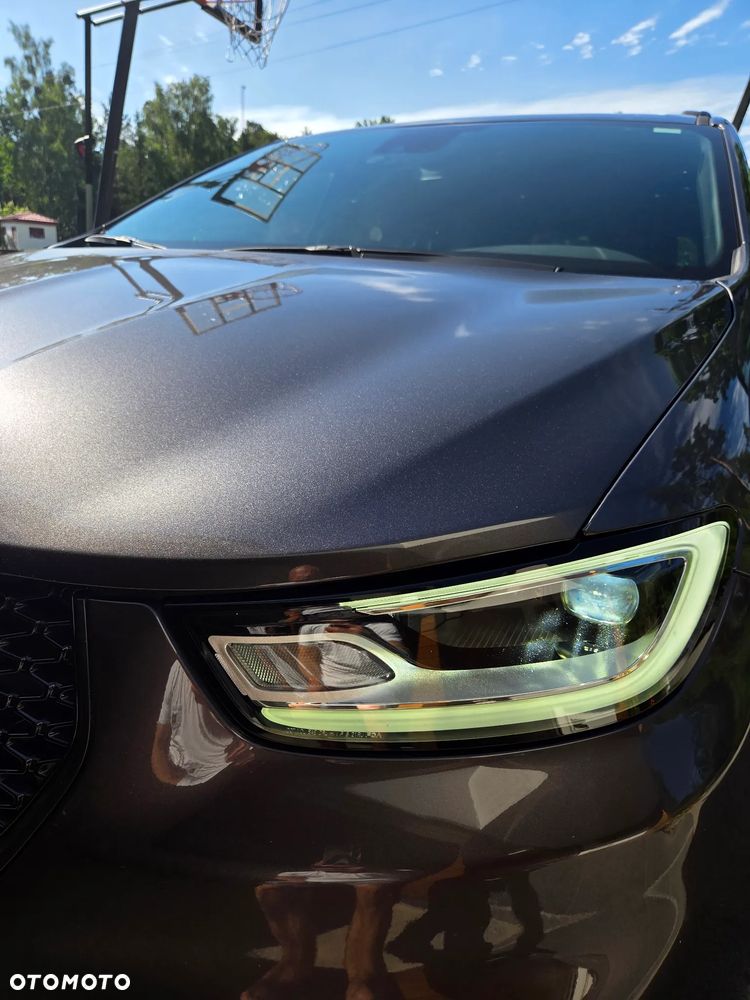 Chrysler Pacifica - 28