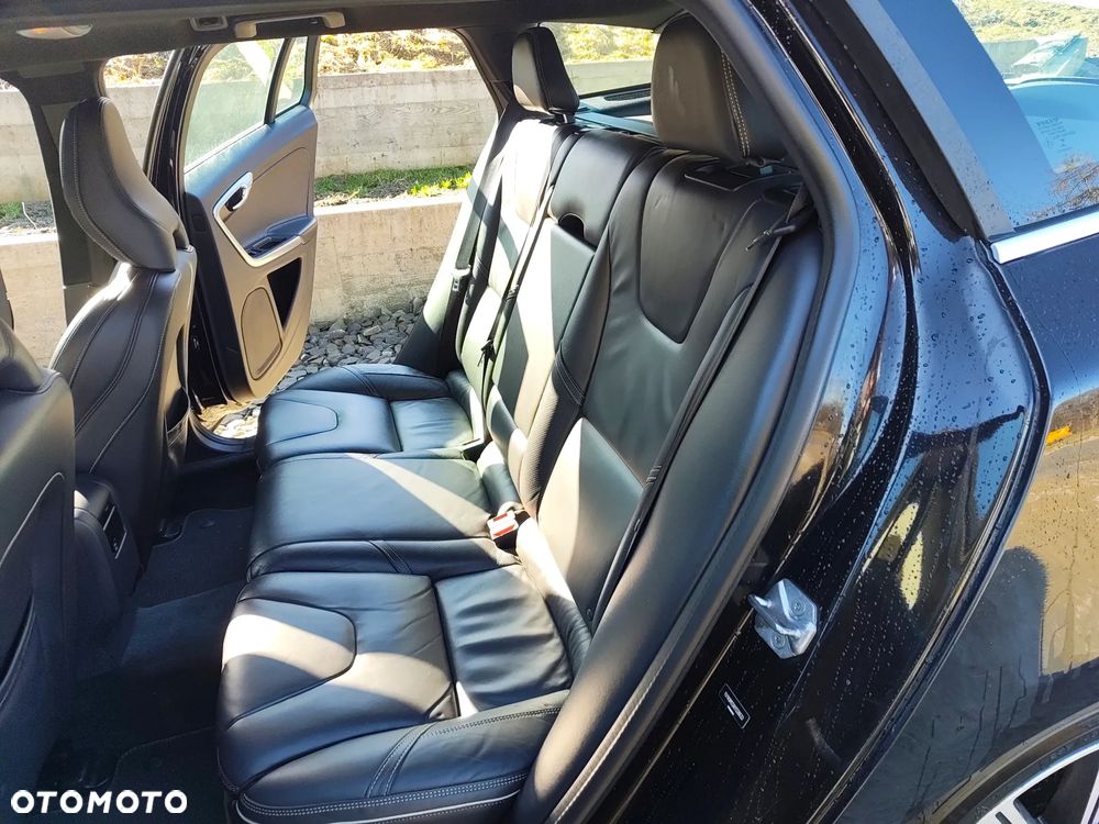Volvo V60 2017 photo 4