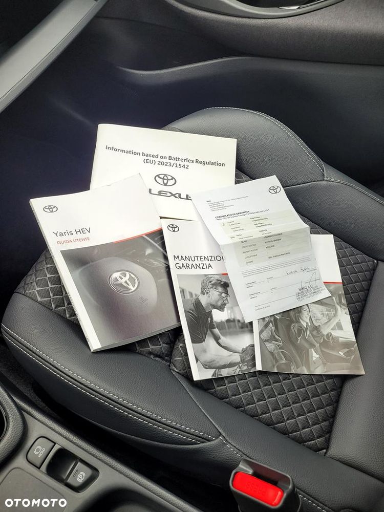 Toyota Yaris 130 1.5 VVT-i Premiere Edition - 18