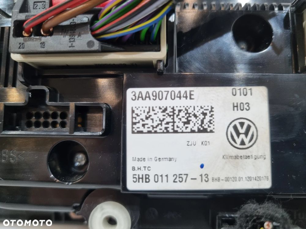 VW PASSAT B7 PANEL KLIMATYZACJI 3AA907044E - 5