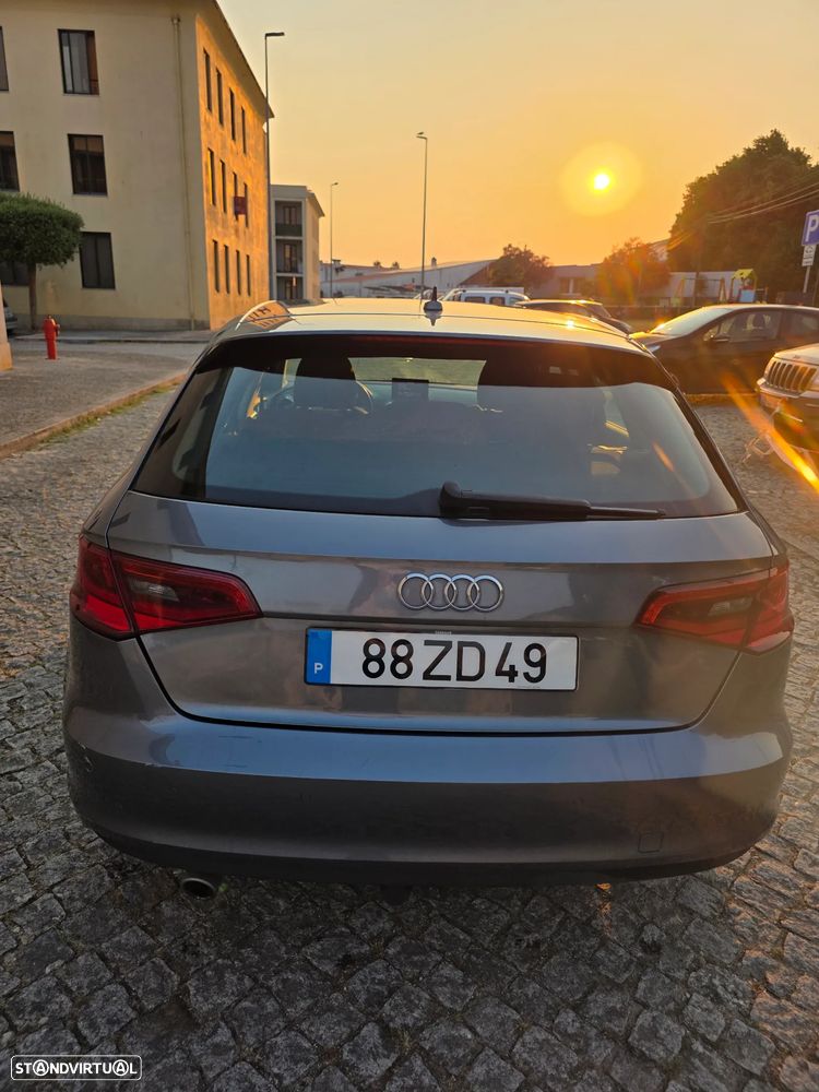 Audi A3 Sportback 1.6 TDI - 7