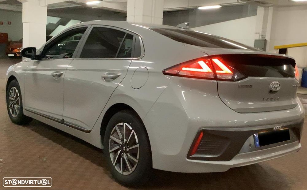 Hyundai Ioniq 38kWh - 3